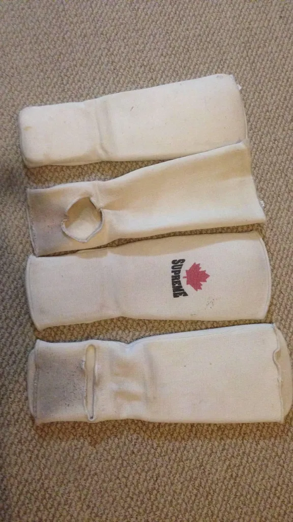 Kickboxing, Muay Thai shin pads, Kick it! photo 1