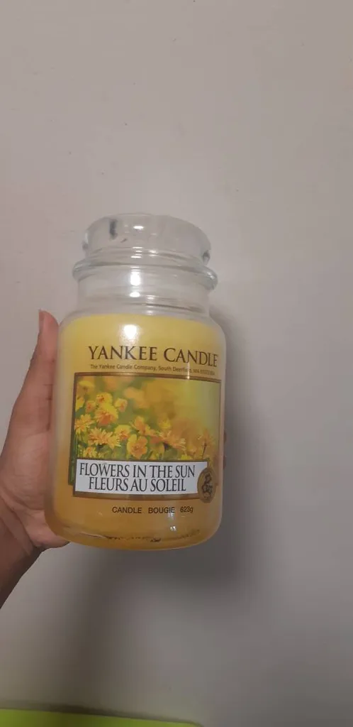Yankee Candle Flowers In the Sun 623g photo 1
