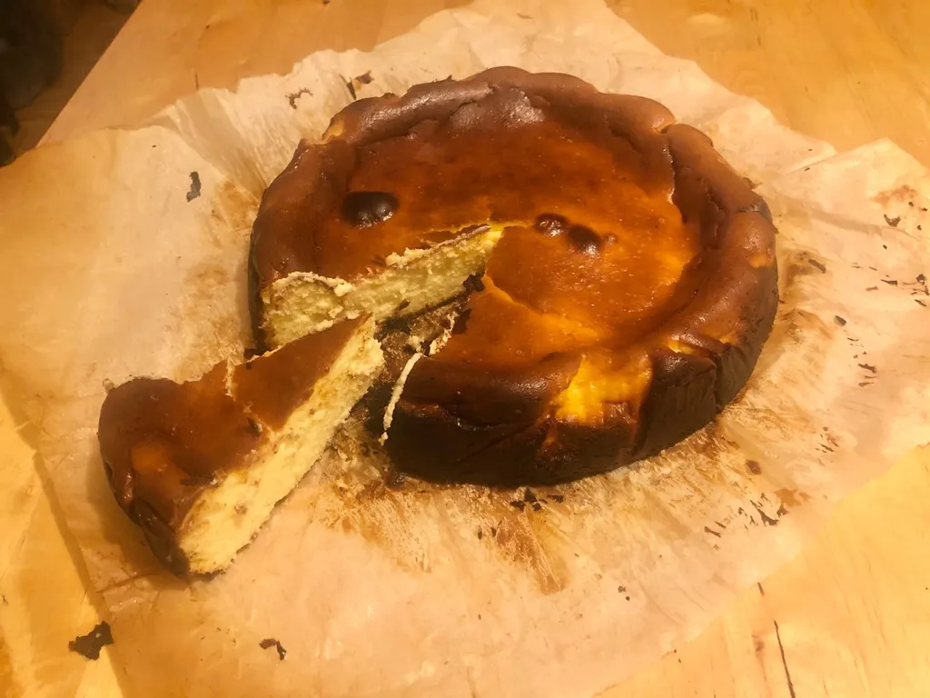 Basque Cheesecake photo 1