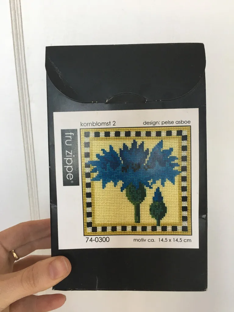 Embroidery Kit photo 1