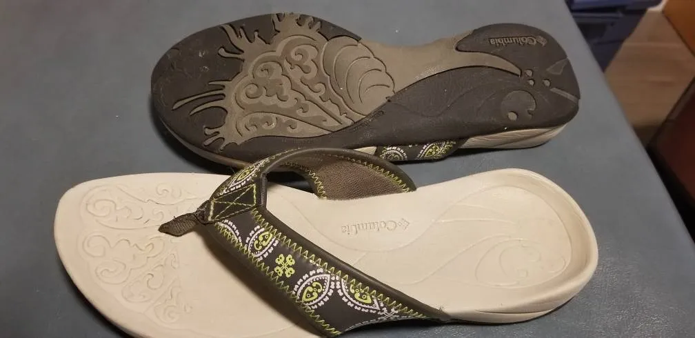 Columbia Flip Flop photo 1
