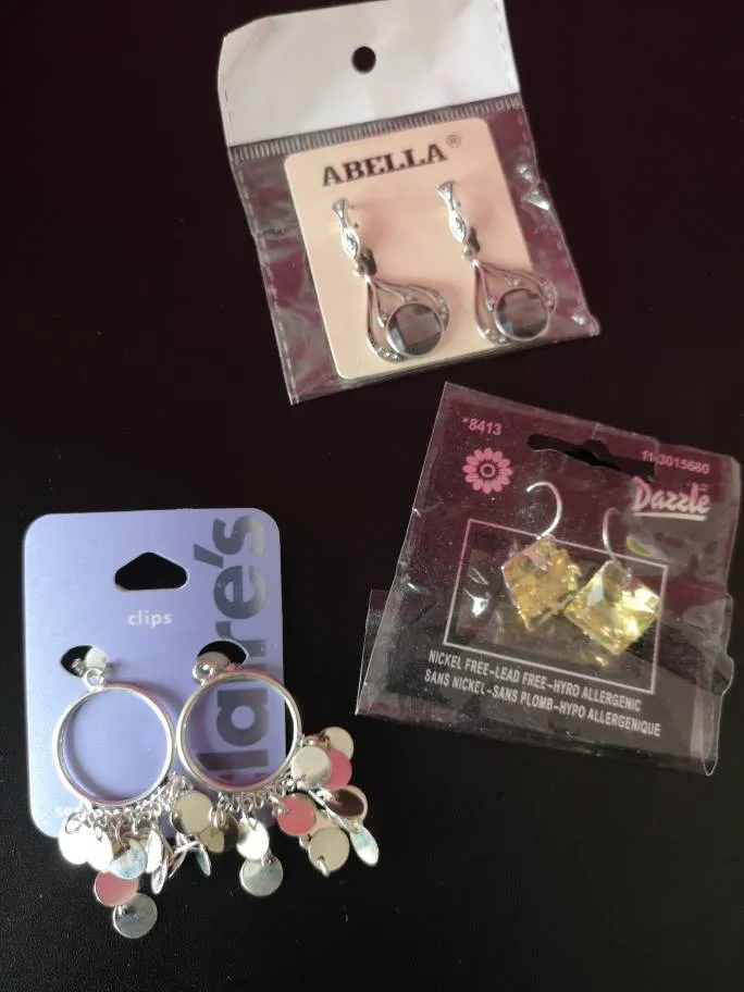 Clip On Earrings photo 1