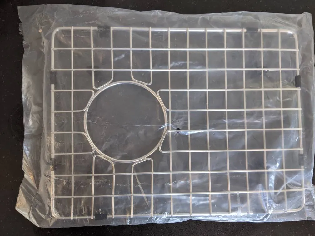 Kitchen Sink Grid photo 1