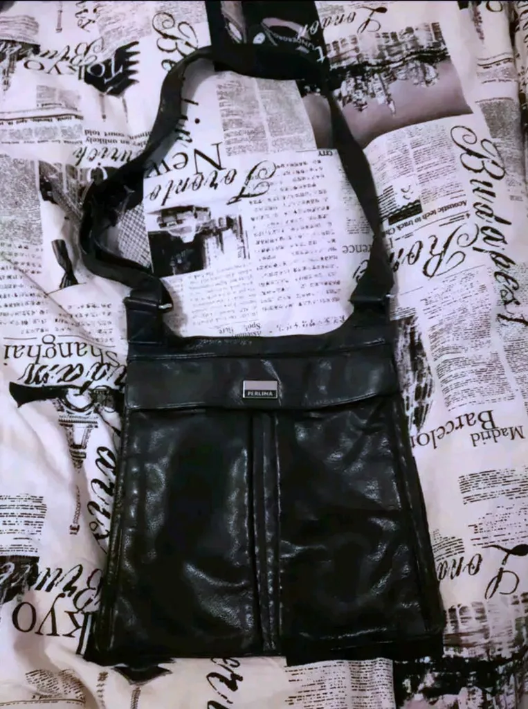 Black Leather Purse photo 1