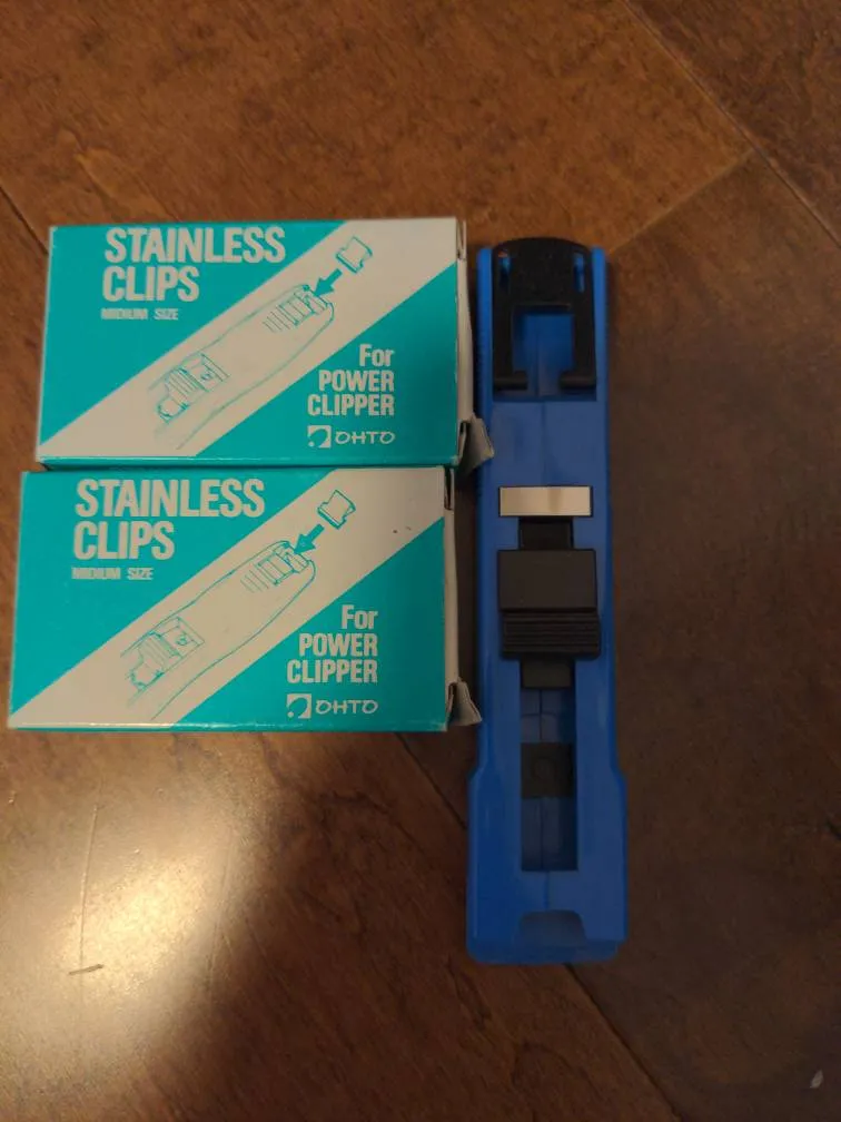 A Power Clipper With Stainless Clips photo 1