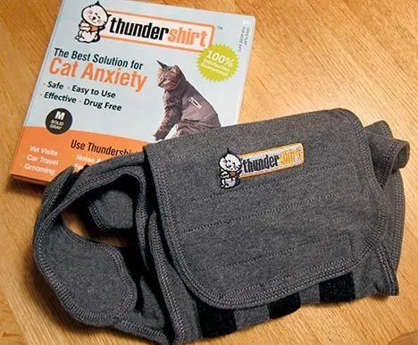 Large Thunder Shirt Anxiety Vest For Cats photo 1