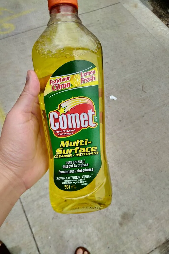 New Comet Multi surface Cleaner Liquid photo 1