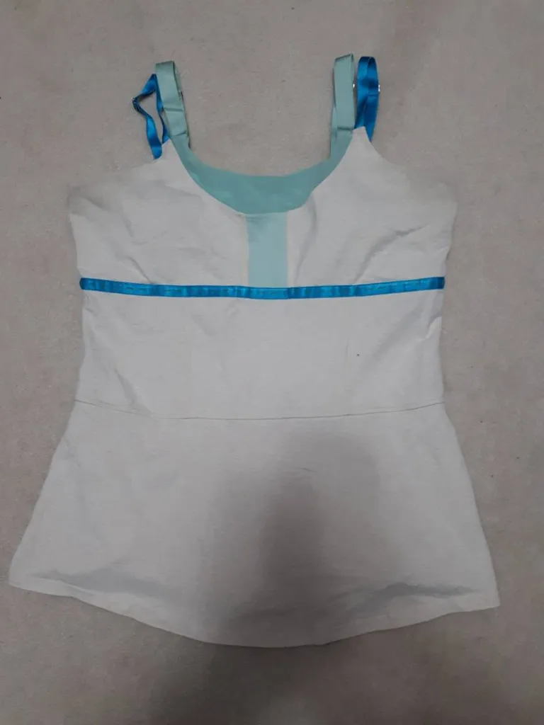 Lululemon Tank With Built-in Sports Bra photo 1
