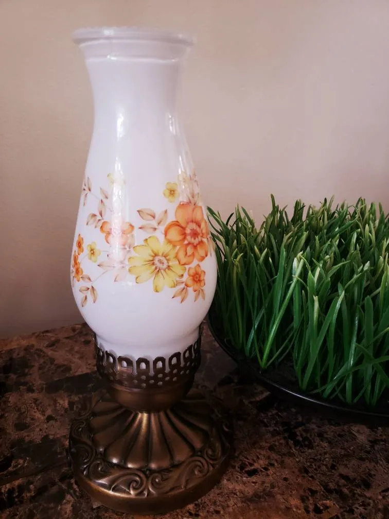 Antique Vintage Milkglass Desk Lamp photo 1