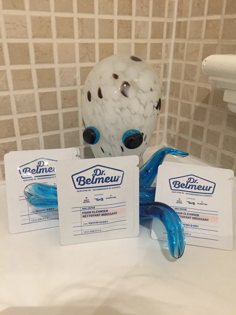 Dr. Belmeur foam cleanser samples photo 1