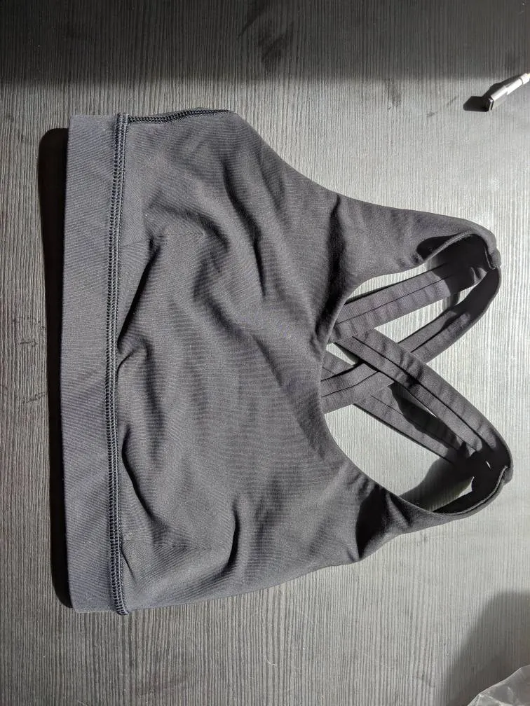 Lululemon Sports Bra photo 1