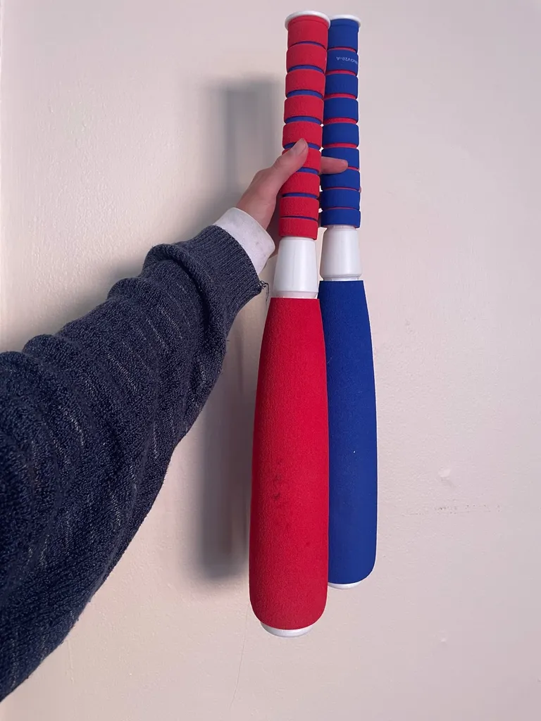 Plastic Baseball Bats photo 1