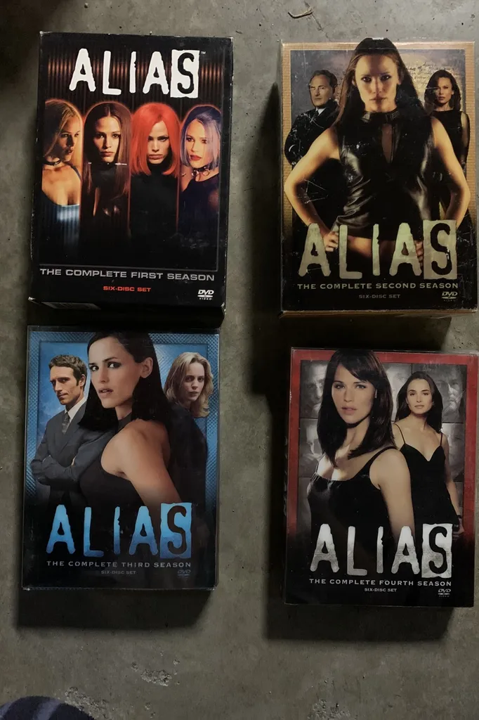 Alias Complete Season 1-4 DVD Set photo 1