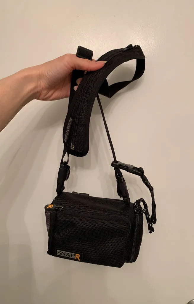 Black Rapid Snap-R Safety Travel Camera Bag photo 1