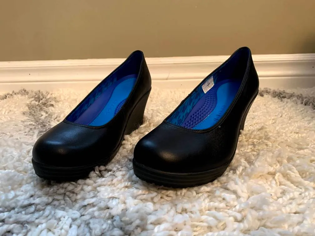 Crocs Black Wedge Heel photo 1