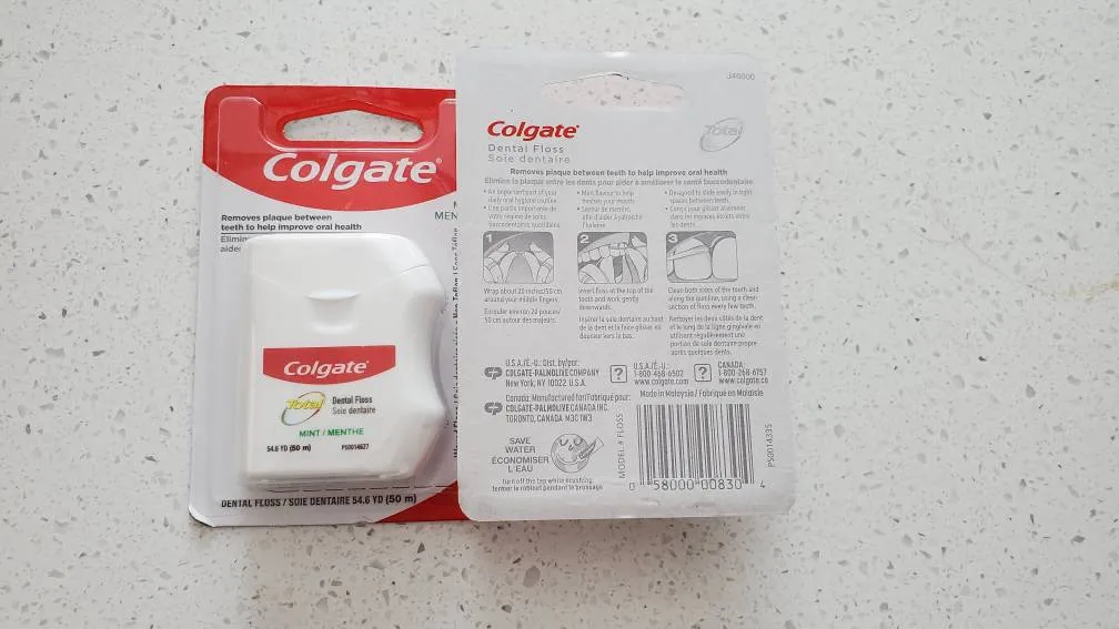 2 Colgate Dental Flosses photo 1
