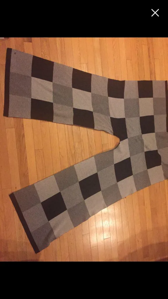 Lululemon Blanket Scarf photo 1