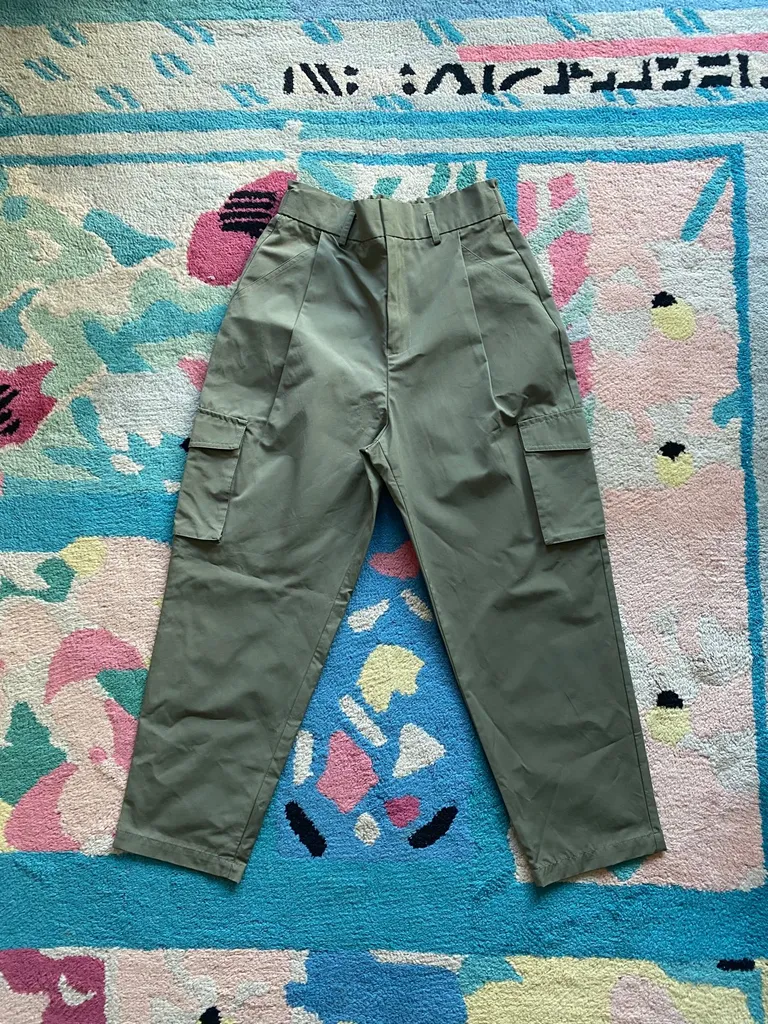 High-waisted Tapered Cargo Pants photo 1