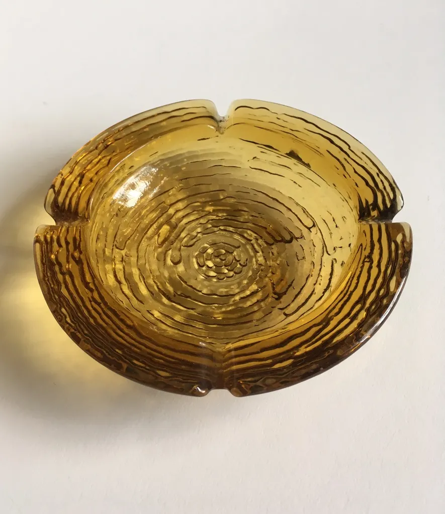 Retro Ashtray photo 1