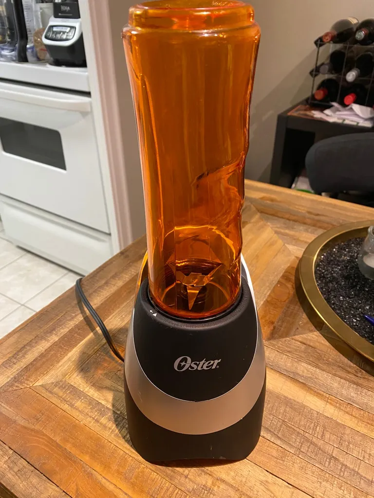 Oster Blender photo 1
