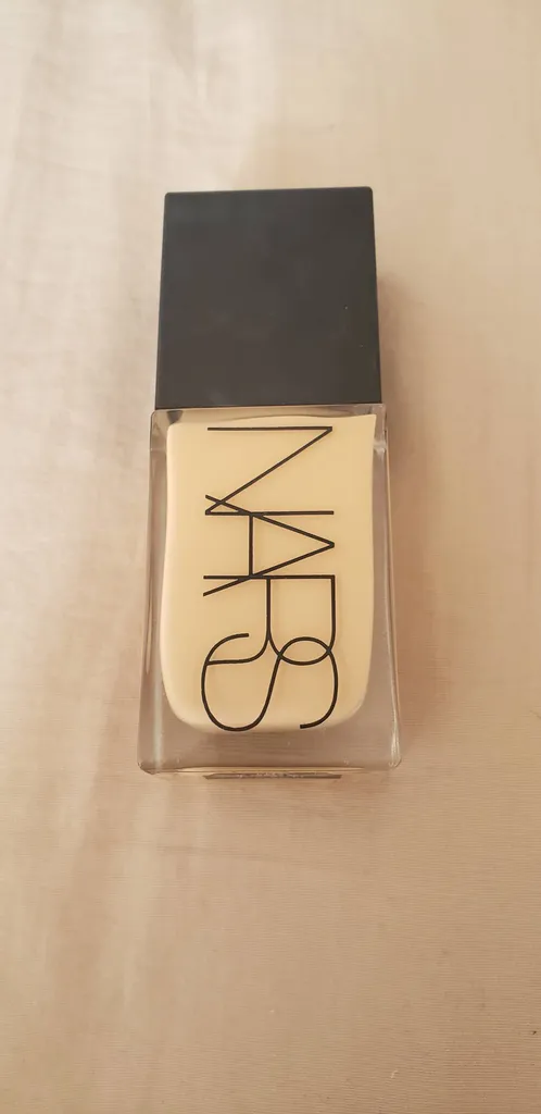 Nars Light Reflecting Foundation photo 1