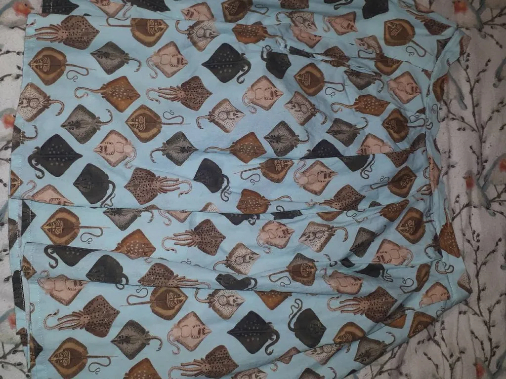 Stingray Print Skirt photo 1