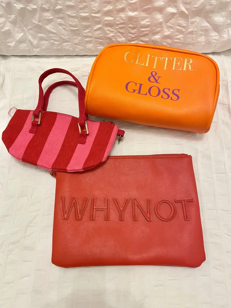 makeup pouches photo 1