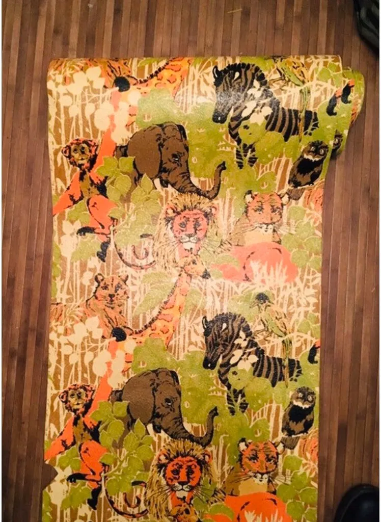 Vintage 1970s safari animal kingdom jungle print repeating pa... photo 1