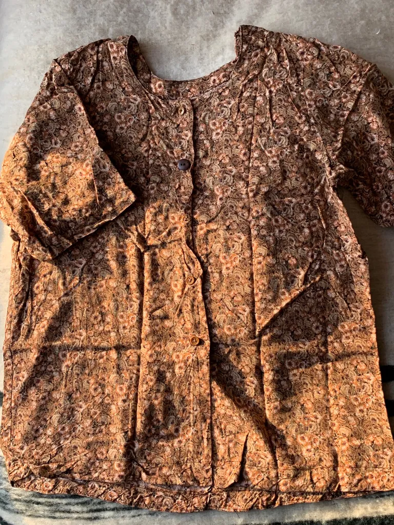 90s button down blouse! photo 1