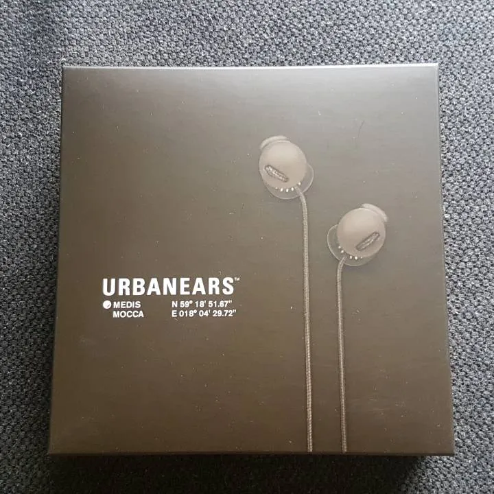 URBANEARS Earbud Style Headphones photo 1