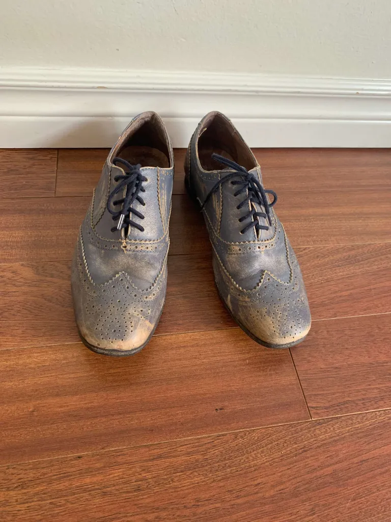 Fluevog Blue Brogues Men’s Size 6, Fit Women’s 9 photo 1