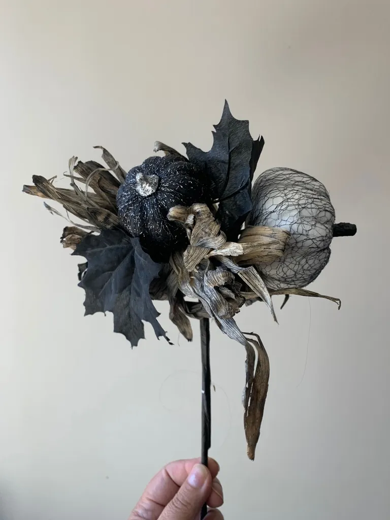 Halloween/Goth “floral” Decor X2 photo 1