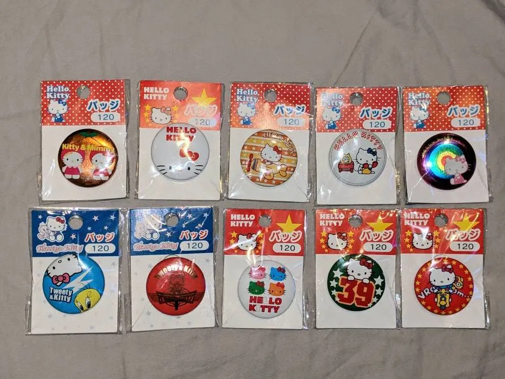 Vintage Hello Kitty Pin Badges From Japan photo 1