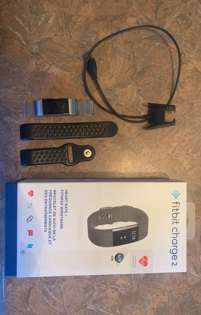 Fitbit Charge 2 photo 1