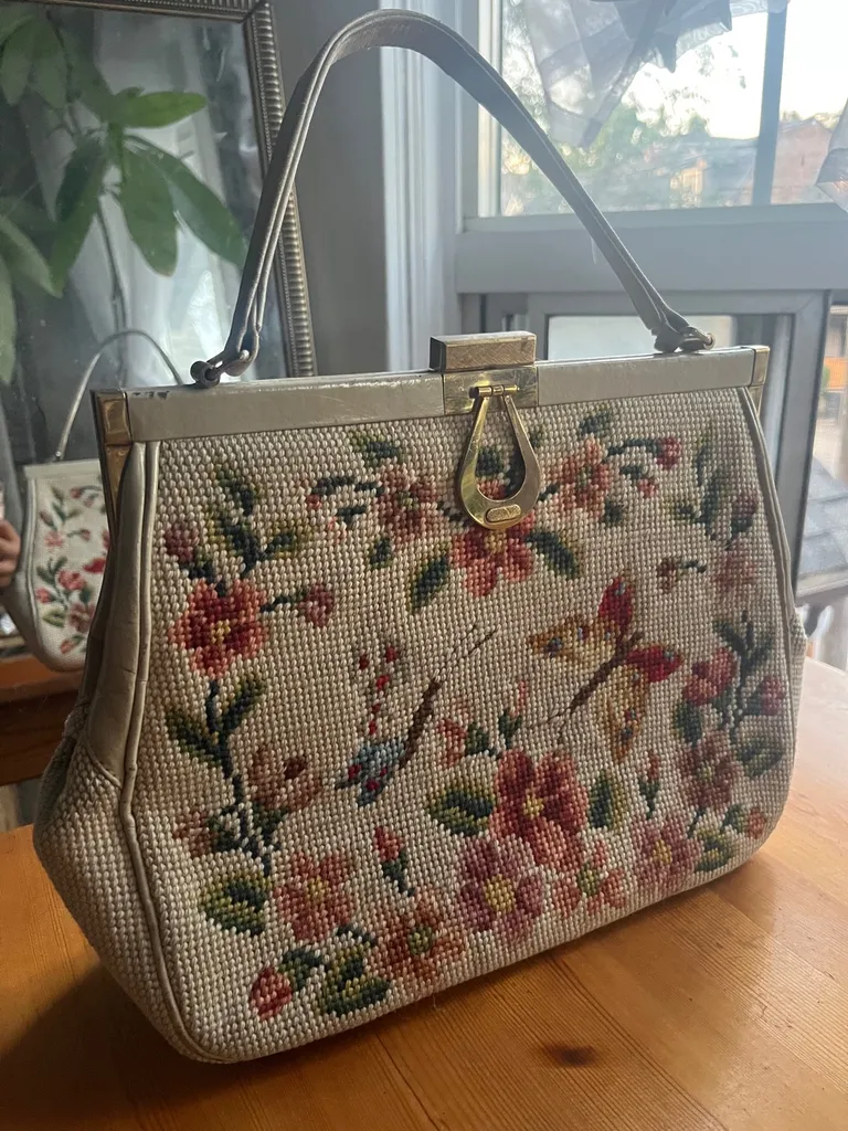 Vintage Carpet Bag photo 1