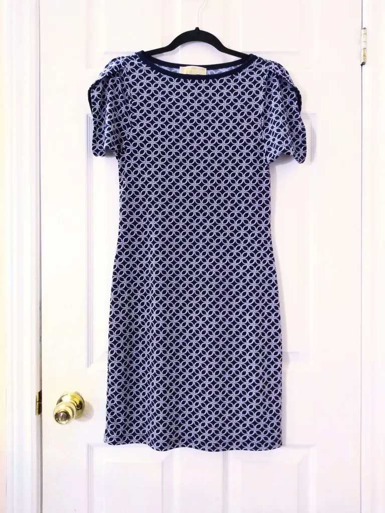 Michael Kors Rope Geo Tulip Sleeve T-Shirt Dress, Navy/White ... photo 1