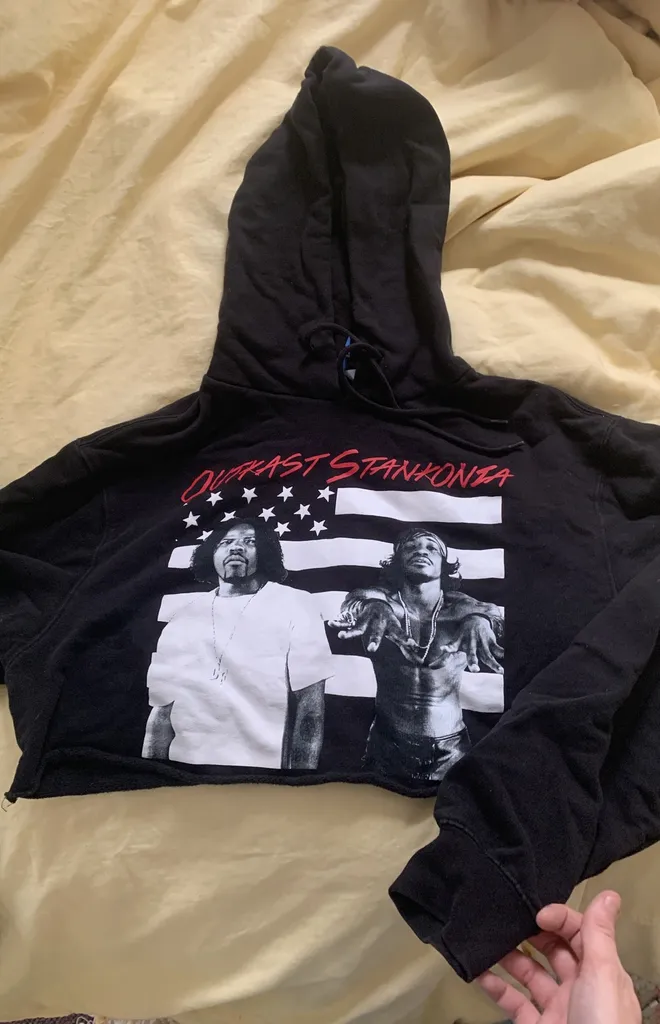 cropped black stankonia outkast hoodie photo 1