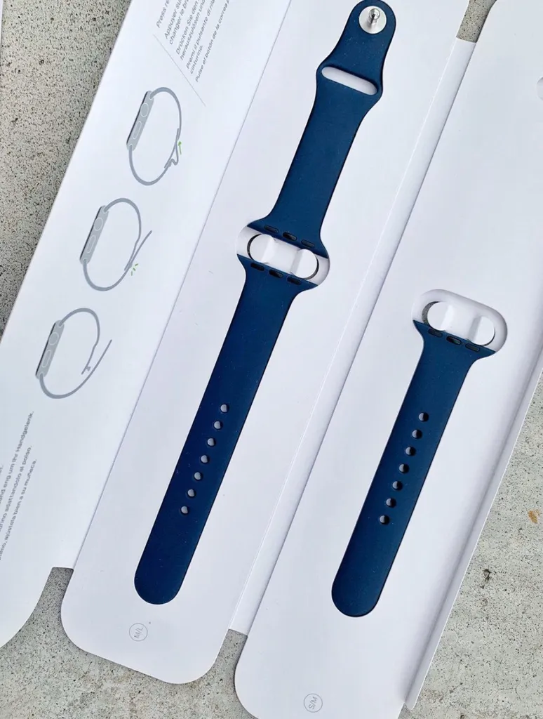 Apple Sports Band photo 1