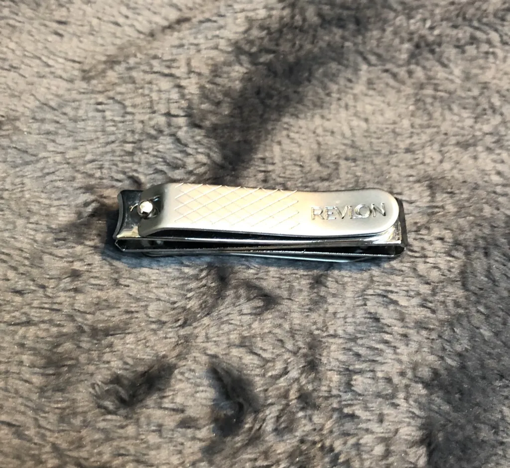 Revlon Nail Clippers photo 1
