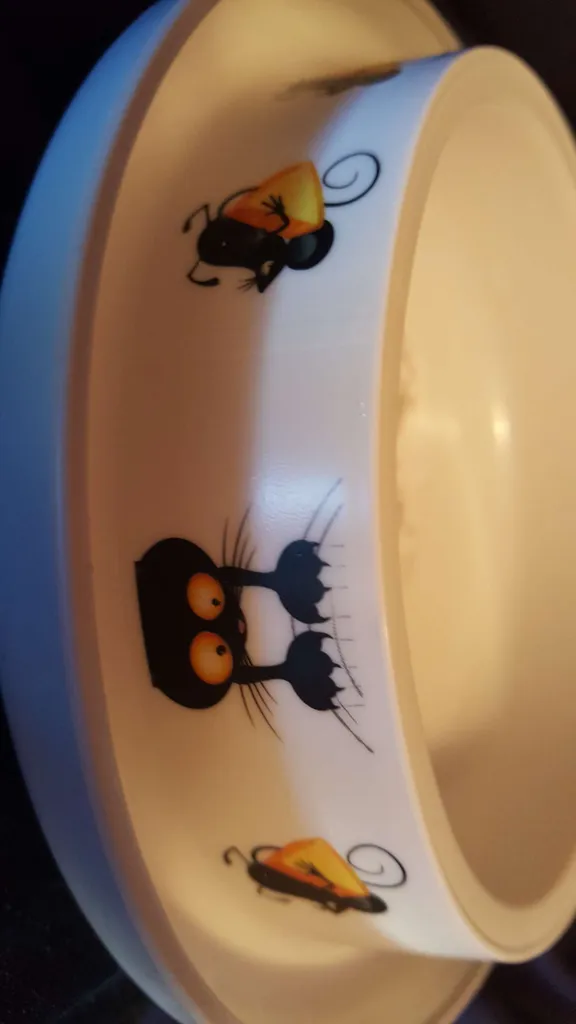 Moderna Cat Food Bowl -- 210ml -- BPA Free -- New photo 1