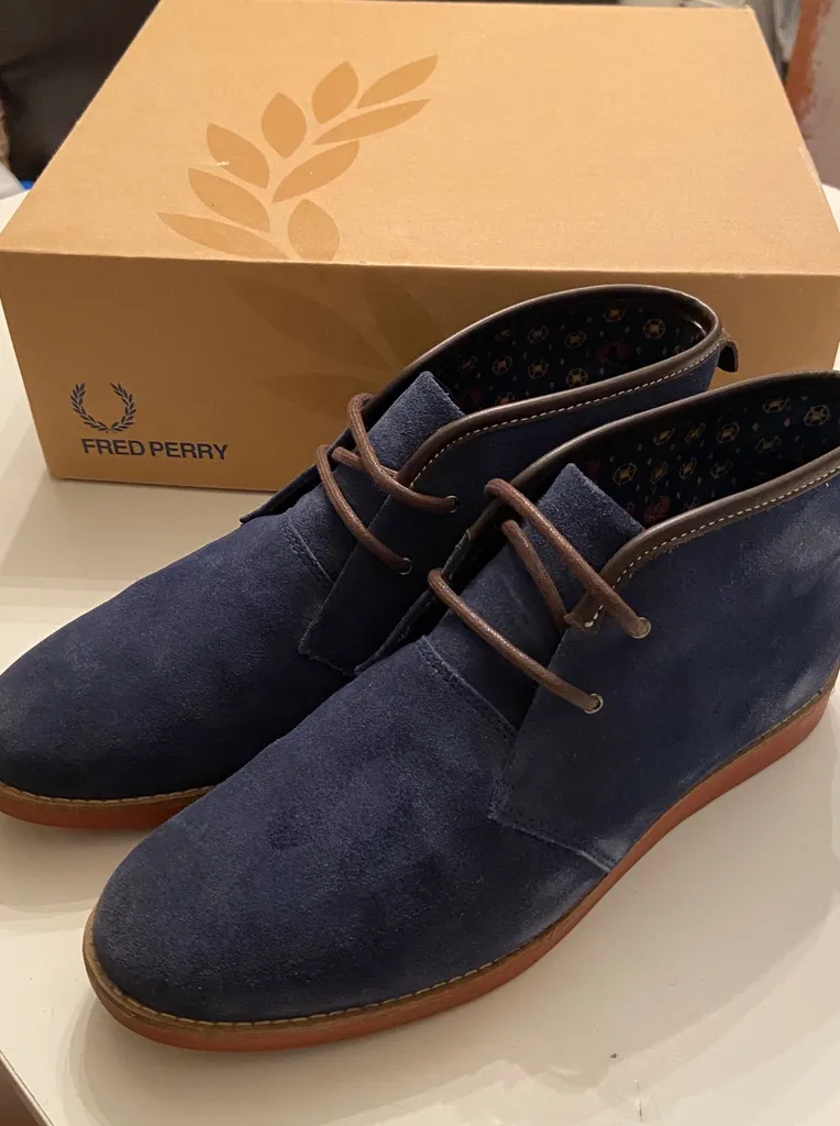 Fred Perry Christie suede boat shoes W US 7 photo 1