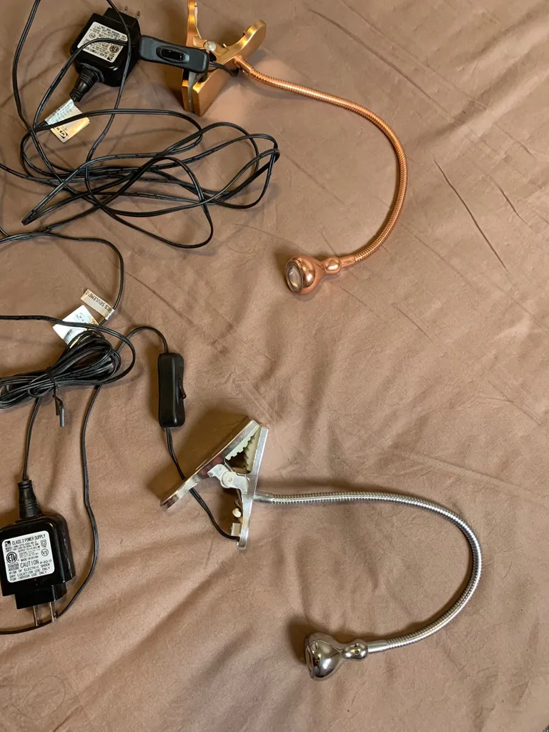 ikea clip-on lights photo 1