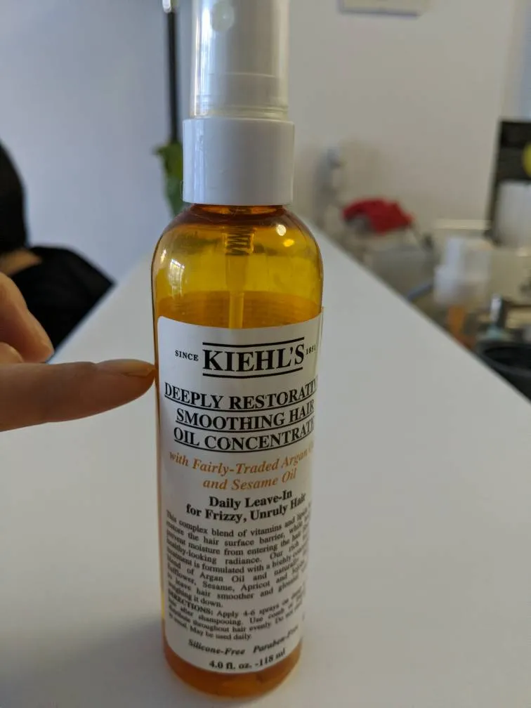 Kiehl's Deeply Restorative Smoothing Hair Oil photo 1