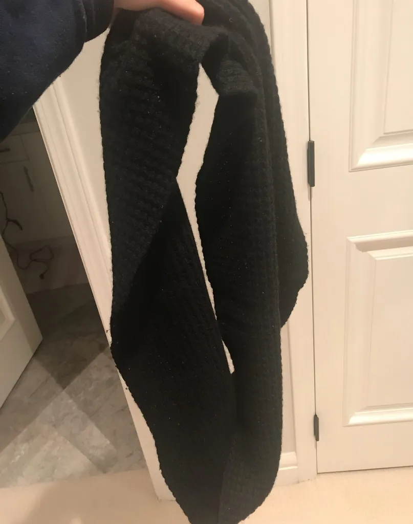 Black Wrap Scarf photo 1