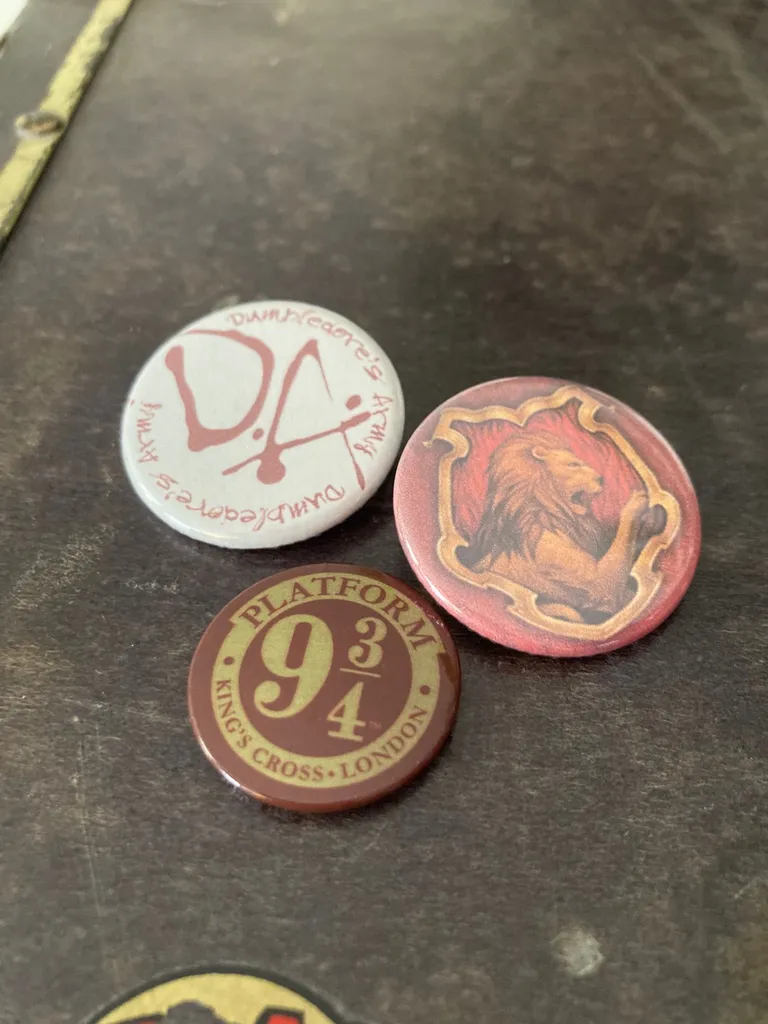 Harry Potter pinback buttons photo 1