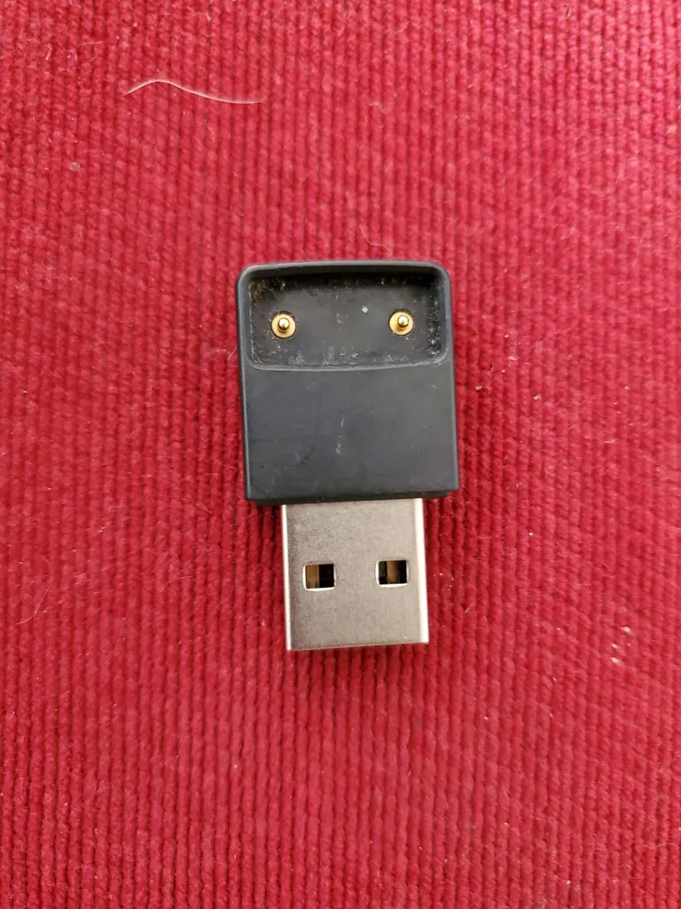 Juul charger photo 1