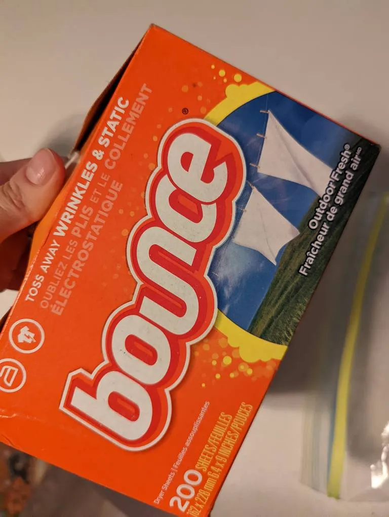 Bounce Dryer Sheets photo 1