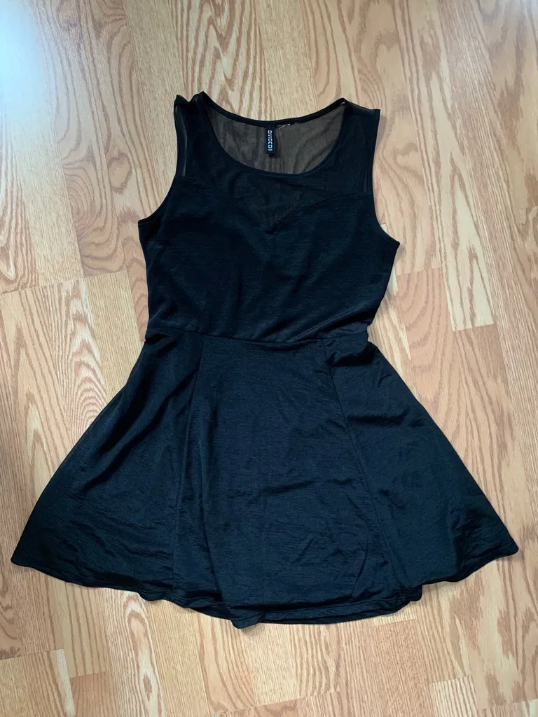 Little Black Dress photo 1