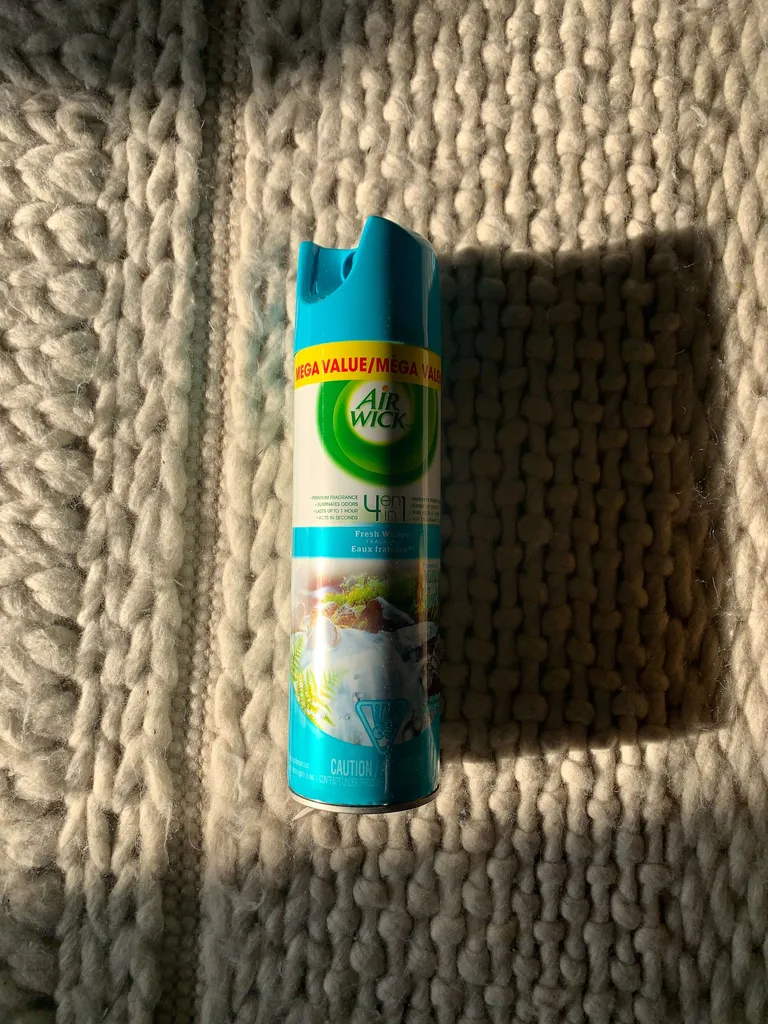 Air Wick Fresh Water air freshener photo 1