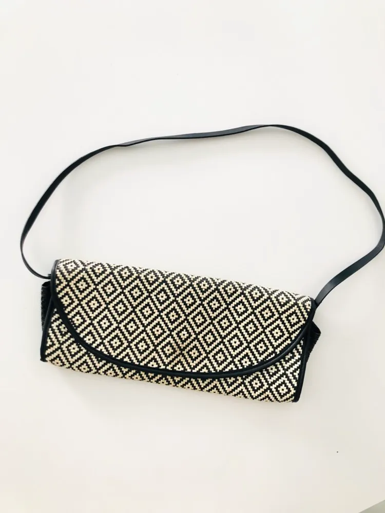 ZARA Clutch photo 1